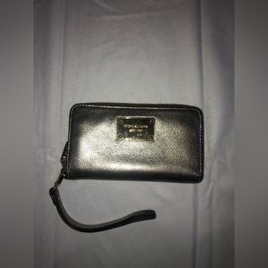 Michael Kors wallet and purse set